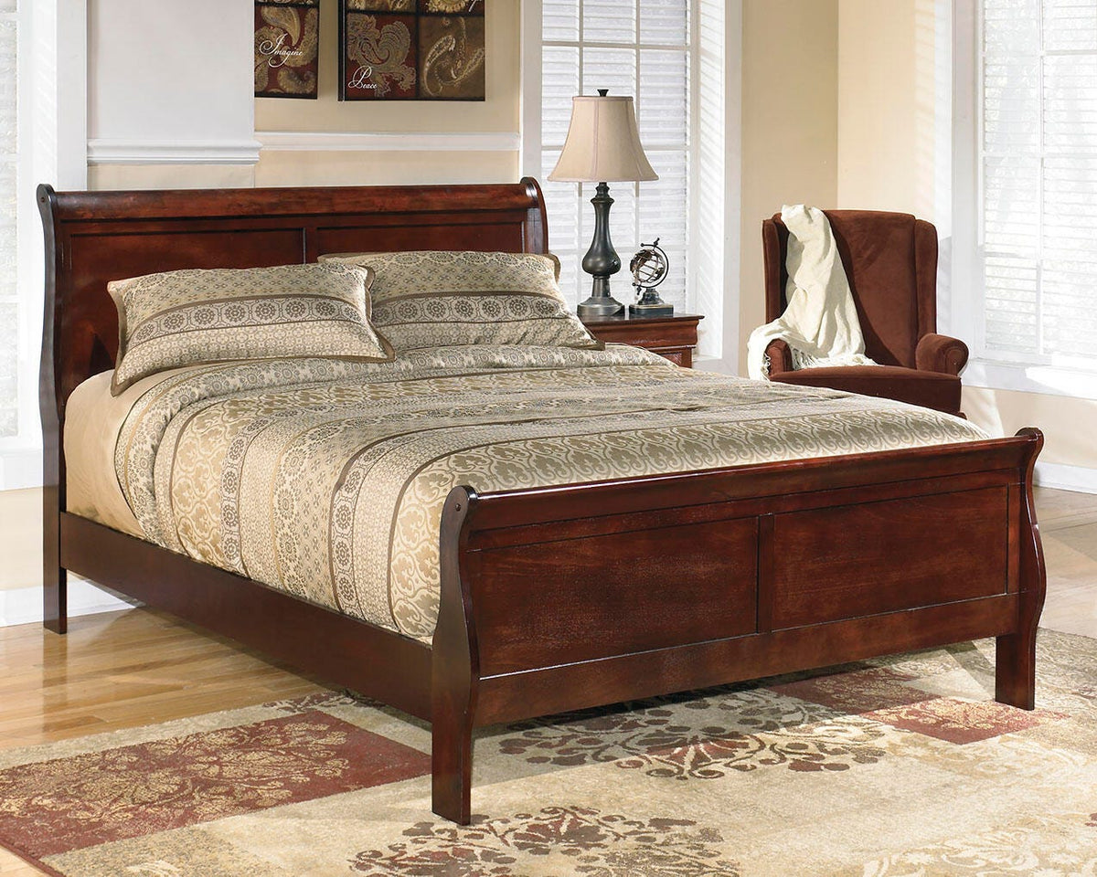 Alisdair Sleigh Bed - Reddish Brown  (B376-SI) - Image 2