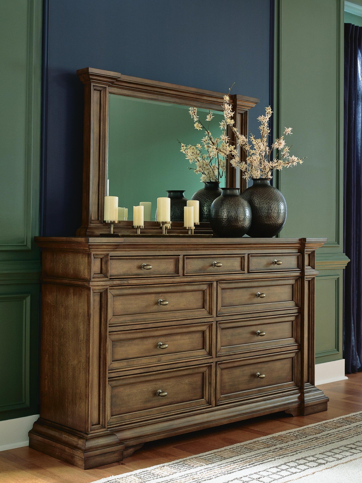 Frantanna Dresser and Mirror (PCB949-SI) - Image 2