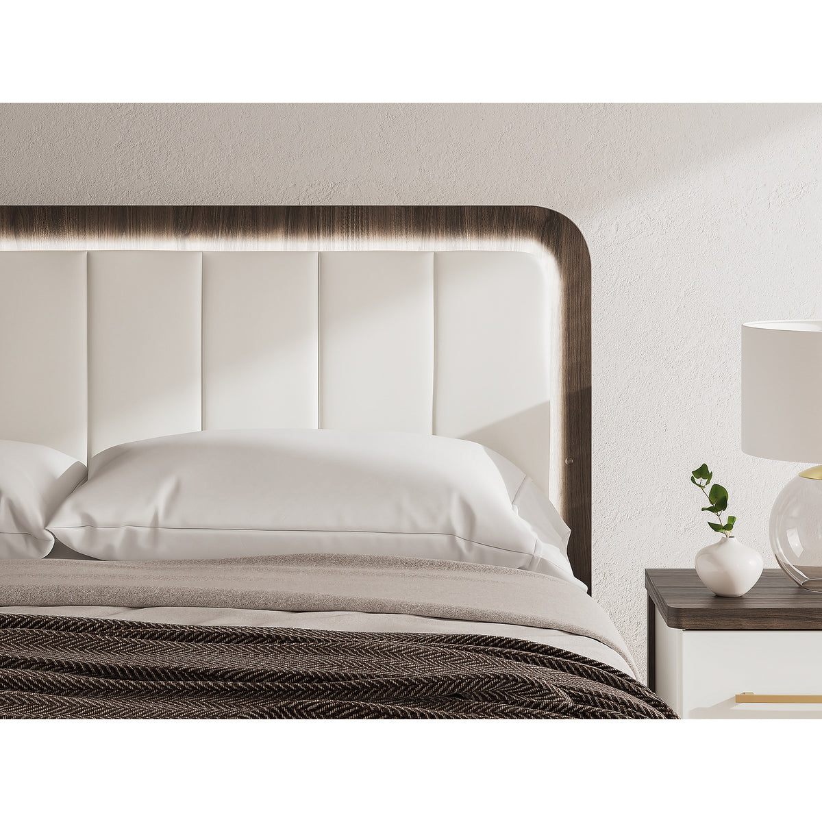 Kendanport King Upholstered Bed, Dresser and Nightstand (PCB1108-SI) - Image 28
