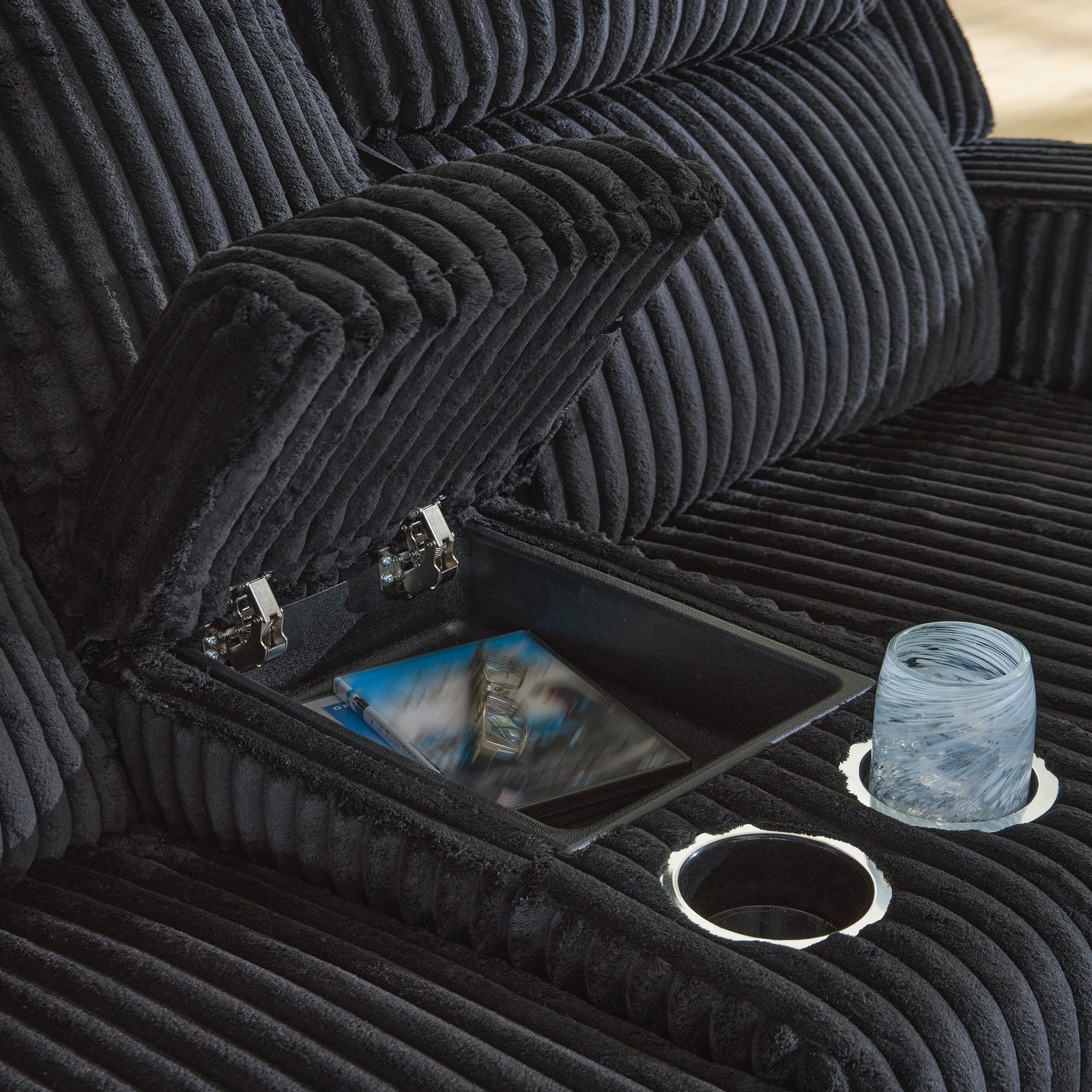 Belvarrow Power Reclining Sofa, Loveseat and Recliner (PC64202-SI) - Image 19
