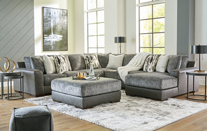 https://ashleyfurniture.scene7.com/is/image/AshleyFurniture/17402-66-77-34-17-08-T936