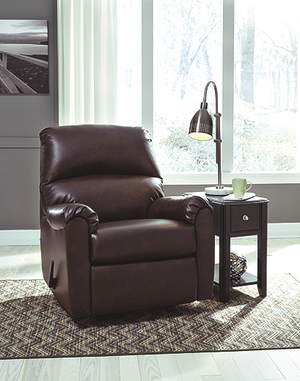 https://ashleyfurniture.scene7.com/is/image/AshleyFurniture/65503-25-T007-371