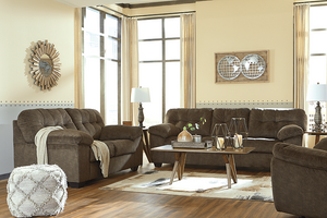 https://ashleyfurniture.scene7.com/is/image/AshleyFurniture/70508-38-35-25-T350