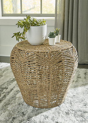 https://ashleyfurniture.scene7.com/is/image/AshleyFurniture/A4000516