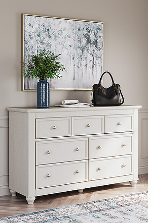 https://ashleyfurniture.scene7.com/is/image/AshleyFurniture/B3290-231