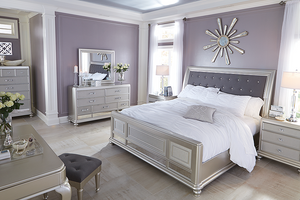 https://ashleyfurniture.scene7.com/is/image/AshleyFurniture/B650-MOOD-B