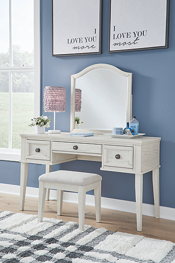 https://ashleyfurniture.scene7.com/is/image/AshleyFurniture/B742-22-25
