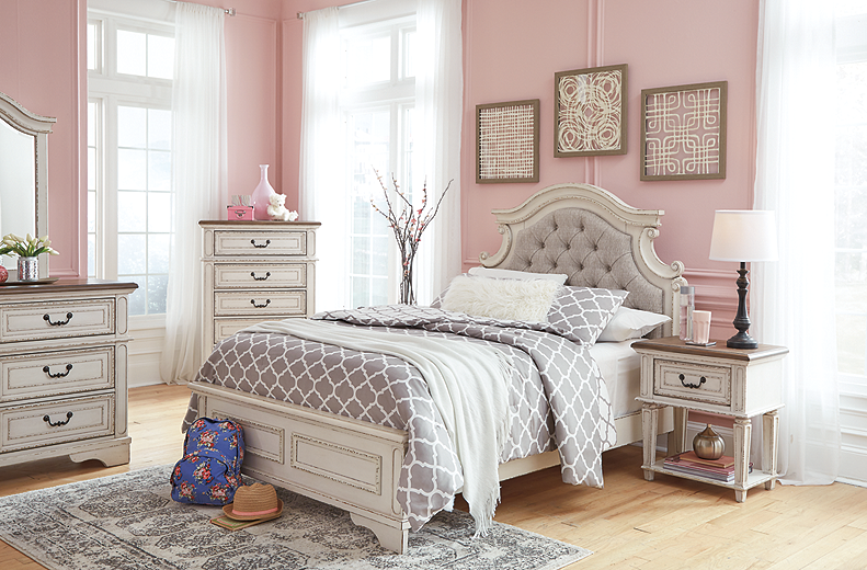 Realyn Panel Bed Youth Chipped White B743 SI InspireLiving