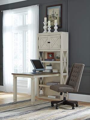 https://ashleyfurniture.scene7.com/is/image/AshleyFurniture/H647-14-17-H200-05