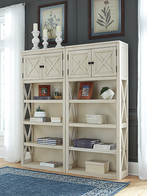 https://ashleyfurniture.scene7.com/is/image/AshleyFurniture/H647-17%282%29