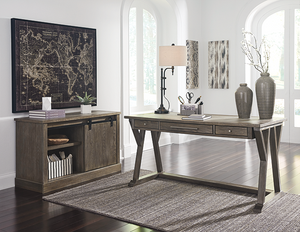 https://ashleyfurniture.scene7.com/is/image/AshleyFurniture/H741-44-46