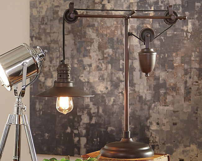 Kylen desk lamp deals