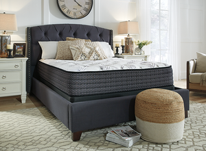 https://ashleyfurniture.scene7.com/is/image/AshleyFurniture/M62631-M80X32-MOOD-B