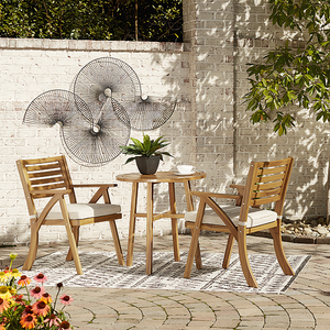 https://ashleyfurniture.scene7.com/is/image/AshleyFurniture/P305-050
