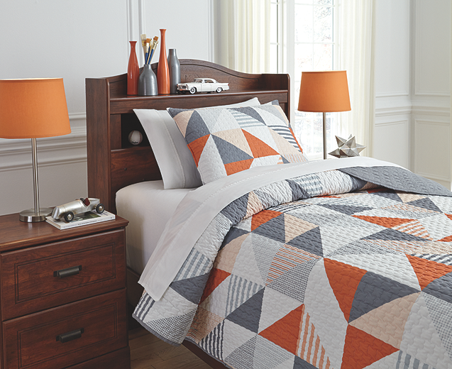 Layne 2 Piece Twin Coverlet Set Q408001T SI InspireLiving