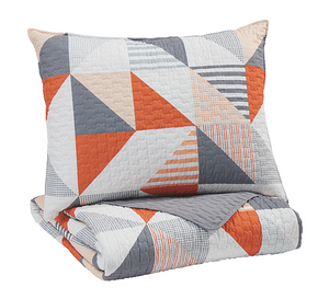 https://ashleyfurniture.scene7.com/is/image/AshleyFurniture/Q408001T-SW