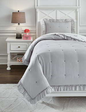 https://ashleyfurniture.scene7.com/is/image/AshleyFurniture/Q900001T