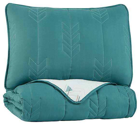 https://ashleyfurniture.scene7.com/is/image/AshleyFurniture/Q902001T-SW-P1-KO