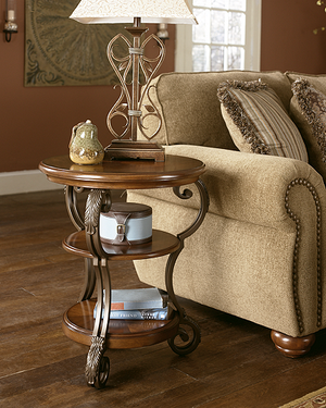 https://ashleyfurniture.scene7.com/is/image/AshleyFurniture/T517-7-SD
