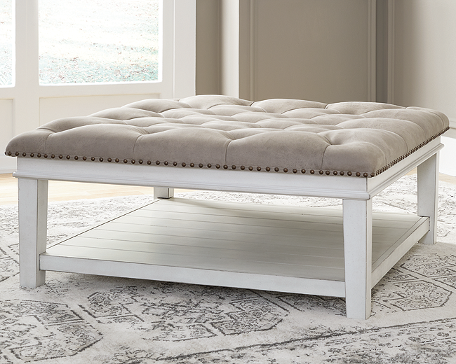 https://ashleyfurniture.scene7.com/is/image/AshleyFurniture/T937-21-10X8-CROP