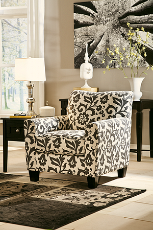 https://ashleyfurniture.scene7.com/is/image/AshleyFurniture/U80000-21
